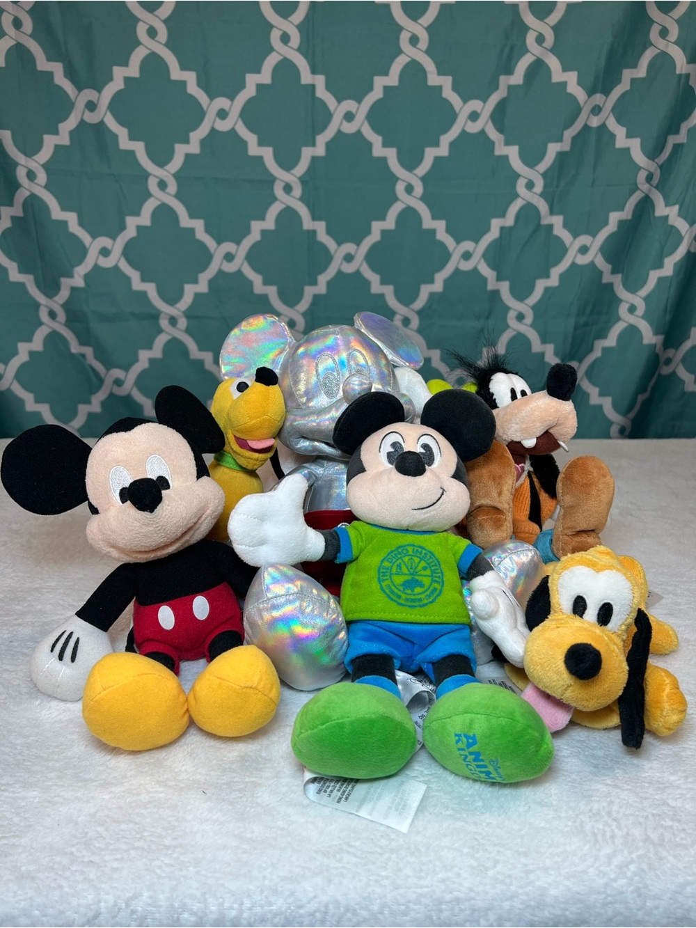 Disney Plush Mickey & Friends Set - Picture 9 of 9